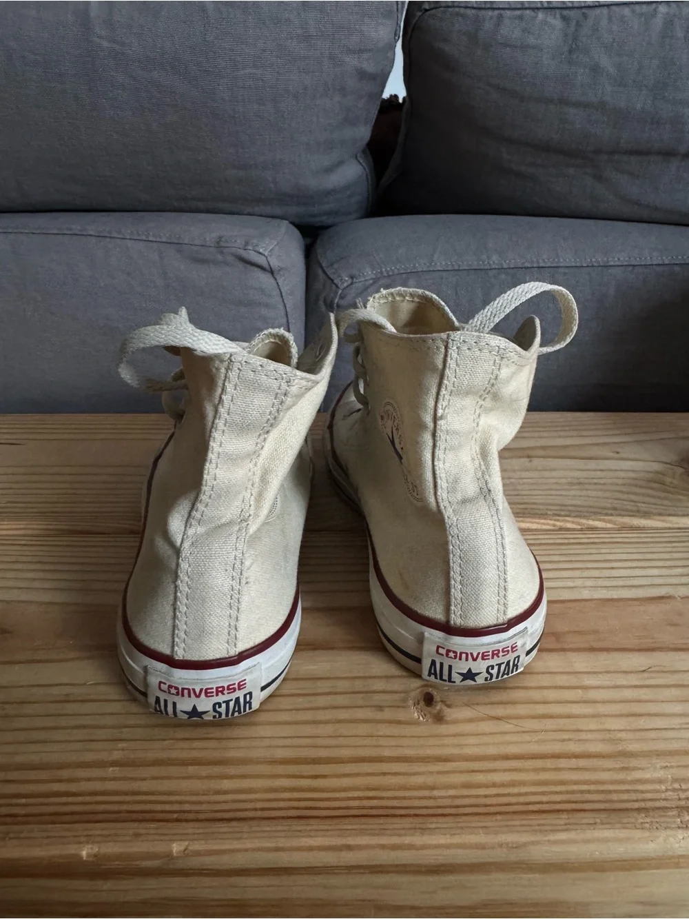 Converse Kids High-Top Sneakers in Beige with Red Trim